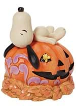 Jim Shore Snoopy Laying ontop of Pumpkin Statue Alt 2