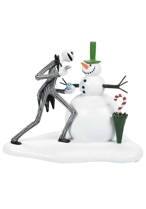 Jack Skellington Sees His First Snowman Figure