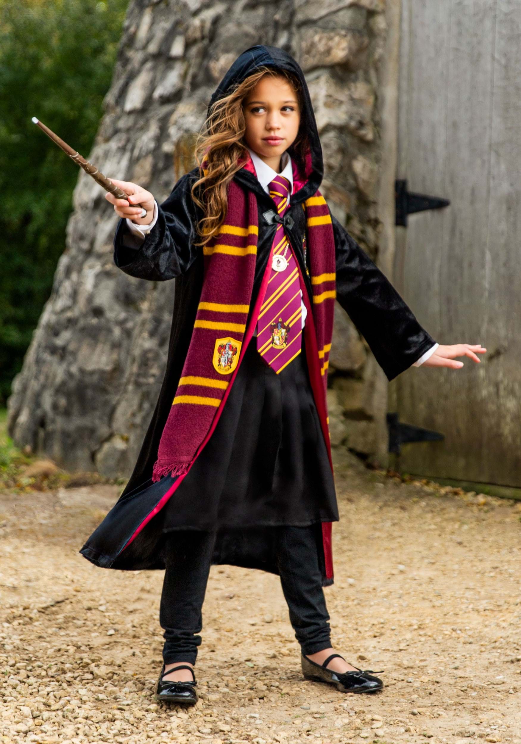 Harry Potter Kid's Deluxe Hermione Gryffindor Robe
