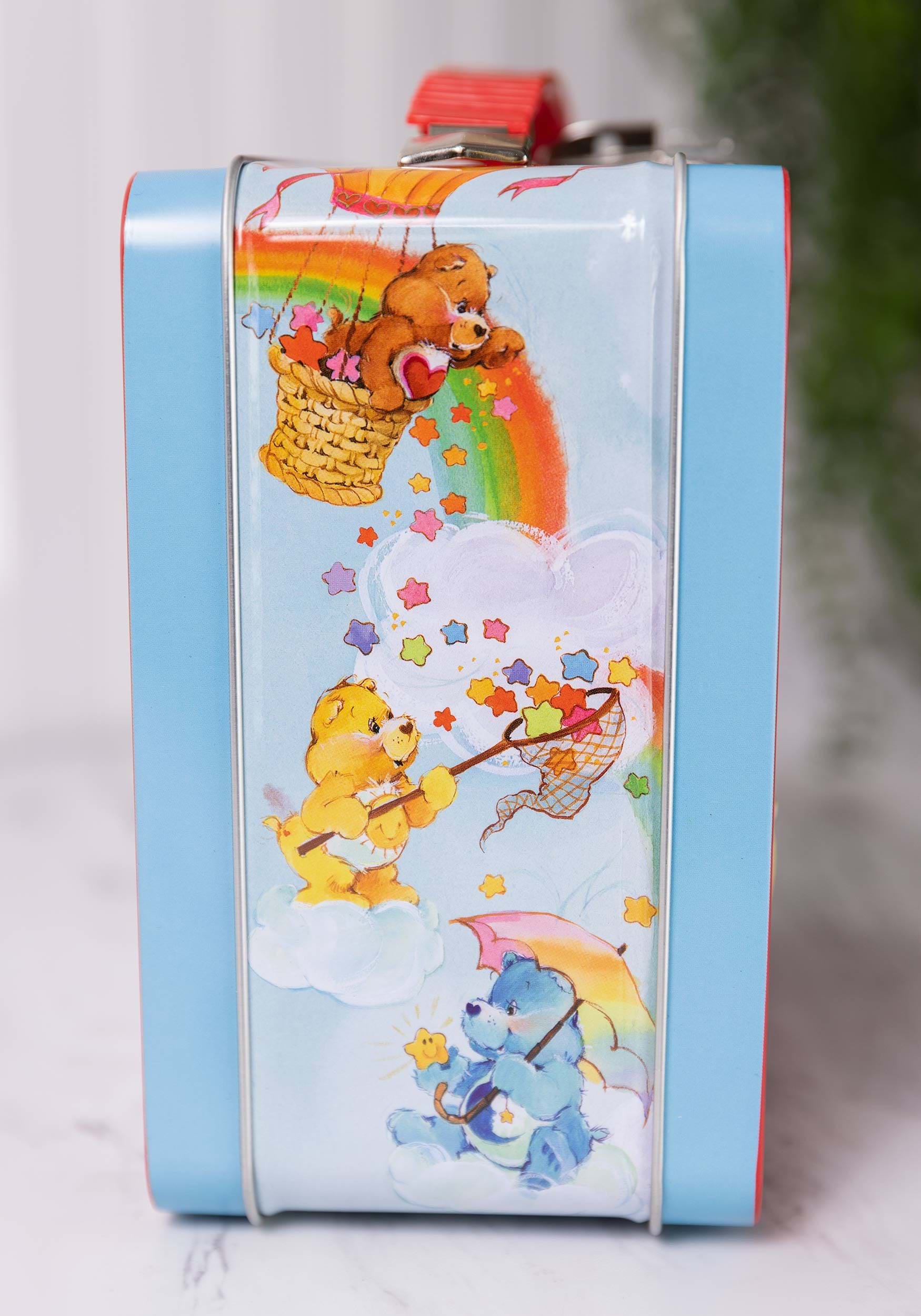 https://images.fun.com/products/83688/2-1-260813/care-bears-metal-lunch-box-alt-3.jpg