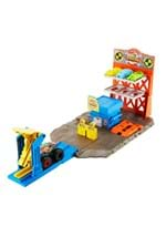 Hot Wheels Monster Trucks Blast Station Alt 3