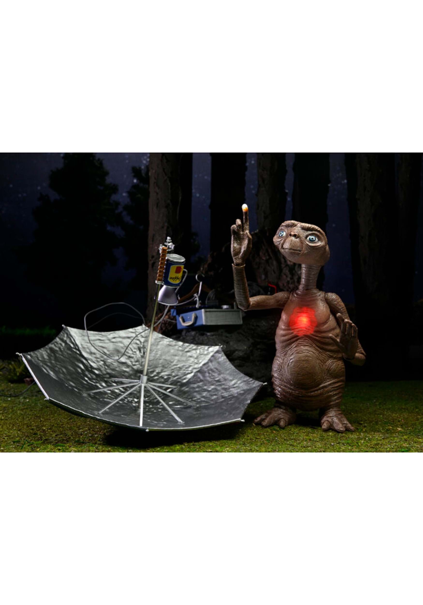 40th Anniversary E.T. With LED Chest and Phone | E.T. Collectibles