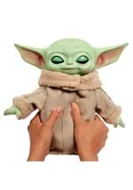 Star Wars Squeeze-and-Blink Grogu Feature Plush Alt 5