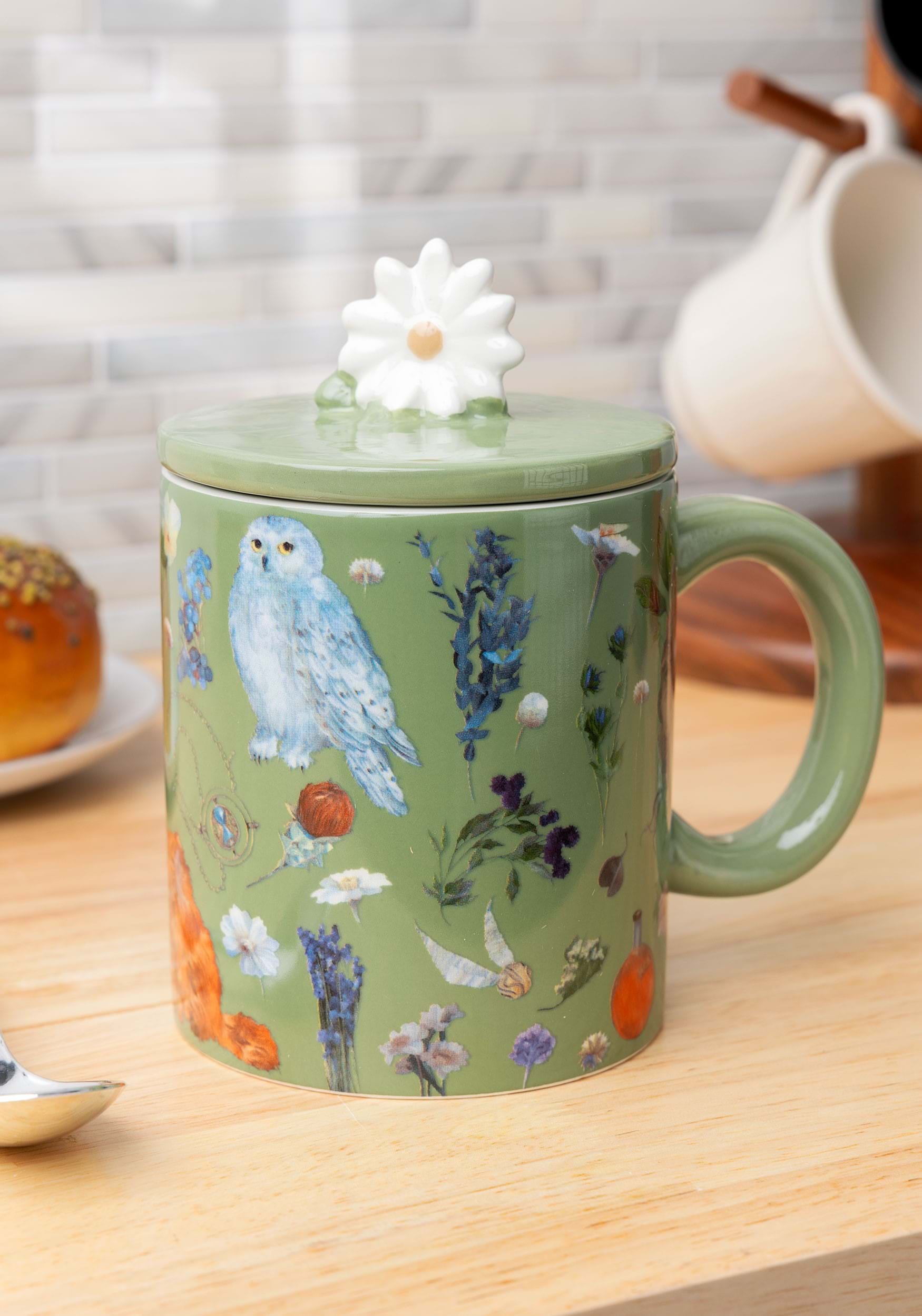 Harry Potter Fantasy Floral 18oz. Ceramic Mug with Lid
